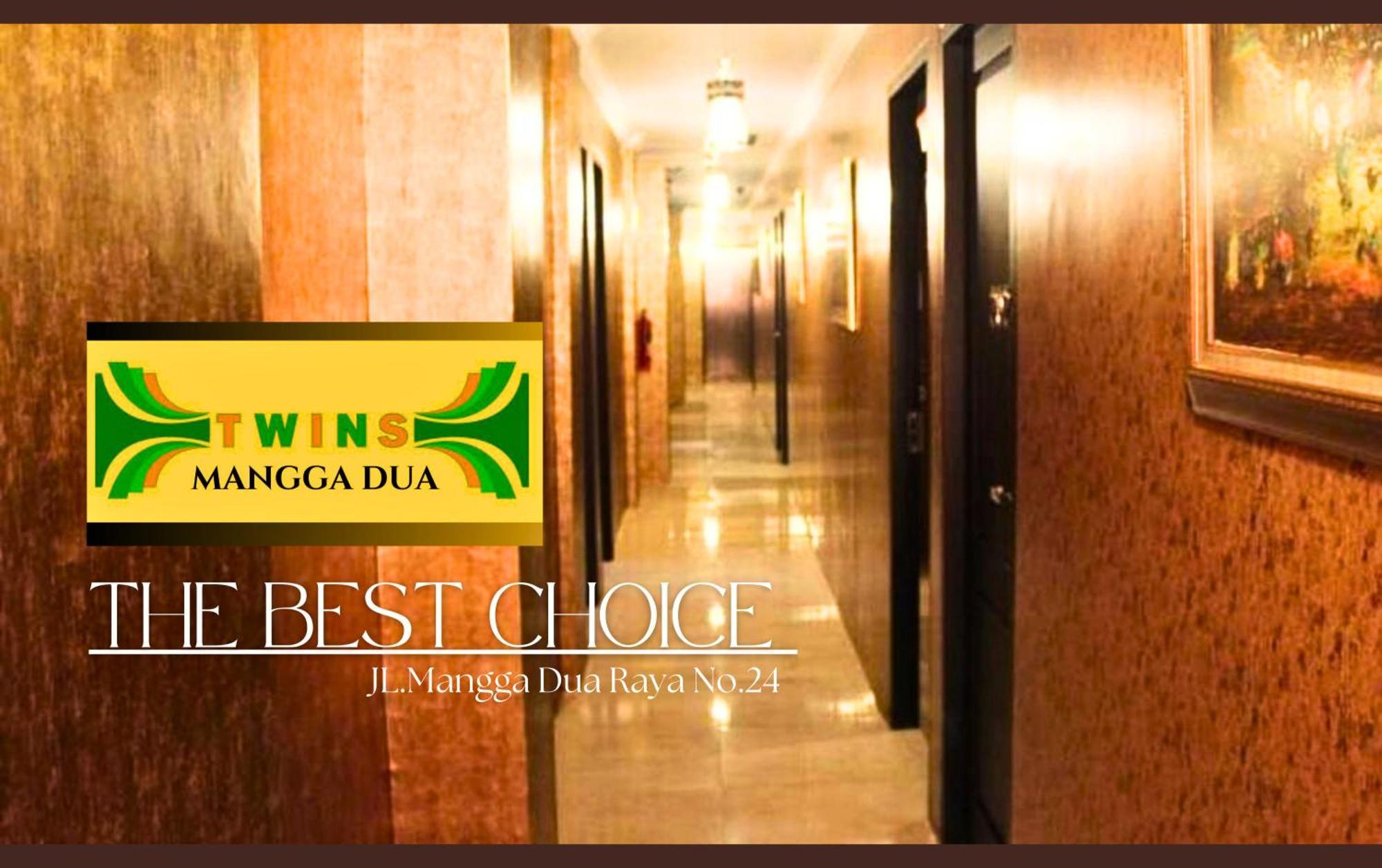 Twins Hotel Джакарта Екстериор снимка